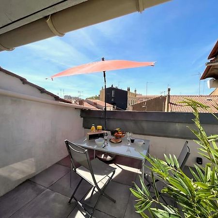 Charme Urbain Sous Les Toits-Terrasse/Clim/Parking Apartment Béziers Exterior foto
